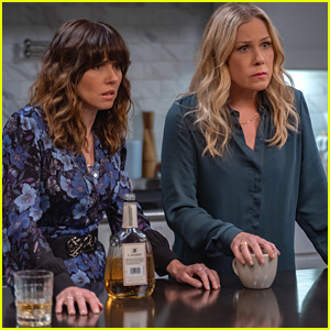 Christina Applegate y Linda Cardellini intentan mantener sus secretos enterrados en el tráiler de la segunda temporada de 'Dead To Me' | Christina Applegate, Dead to Me, Linda Cardellini, Netflix, Tráiler