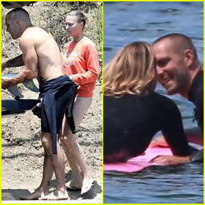 Robin Wright i el seu marit Clement Giraudet comparteixen petons mentre surfegen! | Clement Giraudet, Robin Wright