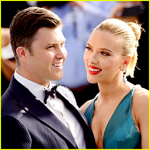 Colin Jost revela que ele e Scarlett Johansson estão repensando como eles'll Get Married During the Pandemic