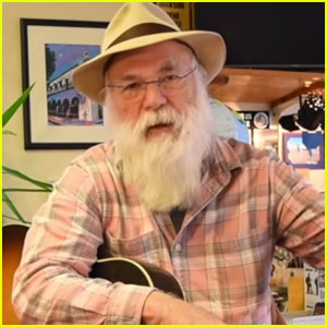 Mor David Olney - El cantant mor durant l'actuació d'un festival de música als 71 | David Olney, RIP