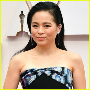 Kelly Marie Tran, Disney'in 'Raya & The Last Dragon'una Katıldı - İlk Bakışı Alın! | Disney, Kelly Marie Tran, Filmler, Raya ve Son Ejderha