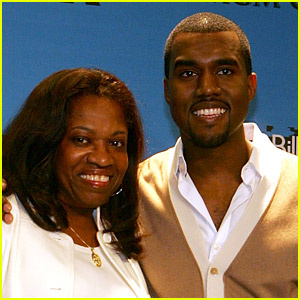 Kanye West diu nou àlbum'Donda' Is Coming Friday, Will Focus on Music Now