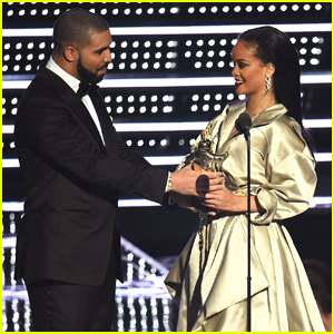 Drake es burla de Rihanna per llançar un nou àlbum durant l'hilarant intercanvi en directe d'Instagram!