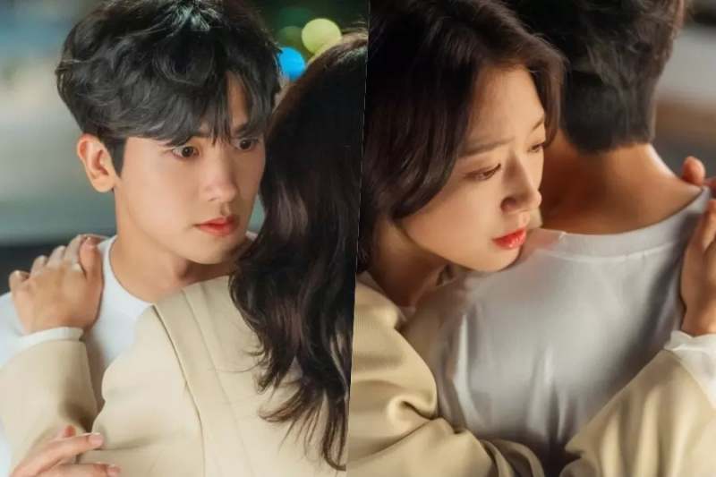 Park Shin Hye Merangkul Park Hyung Sik Dalam “Doctor Slump”