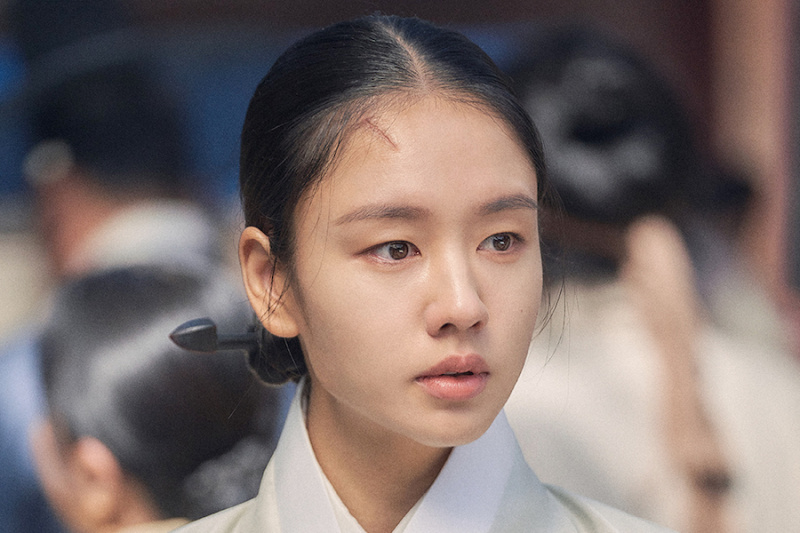 Ahn Eun Jin kohtaa kritiikkiä palattuaan Joseoniin elokuvassa 'My Dearest'
