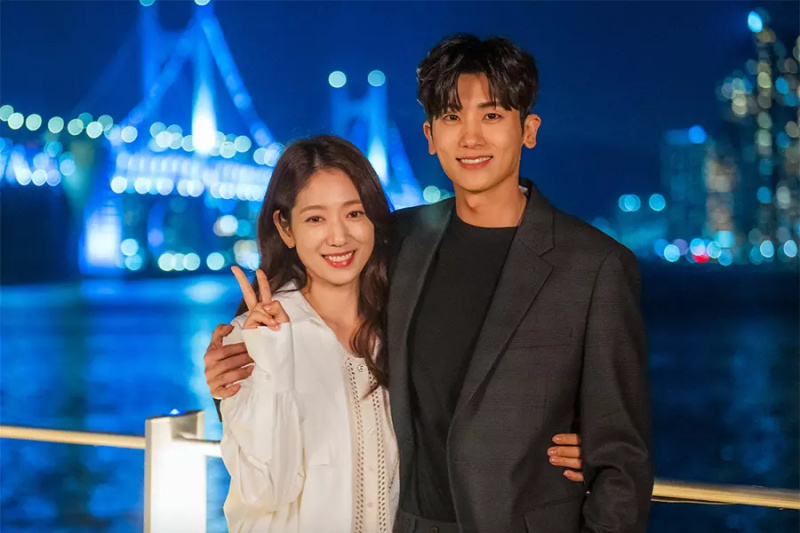 Park Shin Hye og Park Hyung Sik deler avslutningskommentarer foran 'Doctor Slump'-finalen