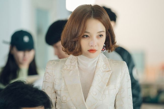 Hwang Bo Ra đưa Cameo trở thành ngôi sao hàng đầu trên 'Touch Your Heart'