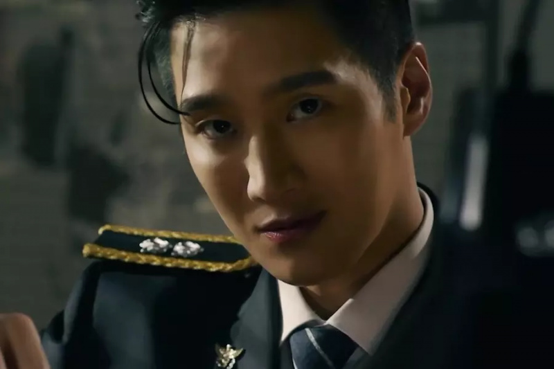 Assistir: Ahn Bo Hyun é um policial Chaebol que se revela sob os holofotes no teaser de “Flex x Cop”