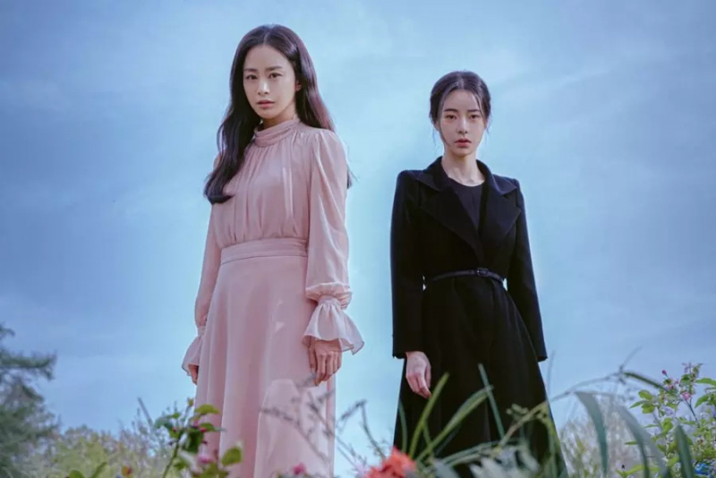 คิมแทฮีและลิมจียอนได้กลิ่นความลับที่น่ากลัวในโปสเตอร์สำหรับละครเขย่าขวัญเรื่องใหม่