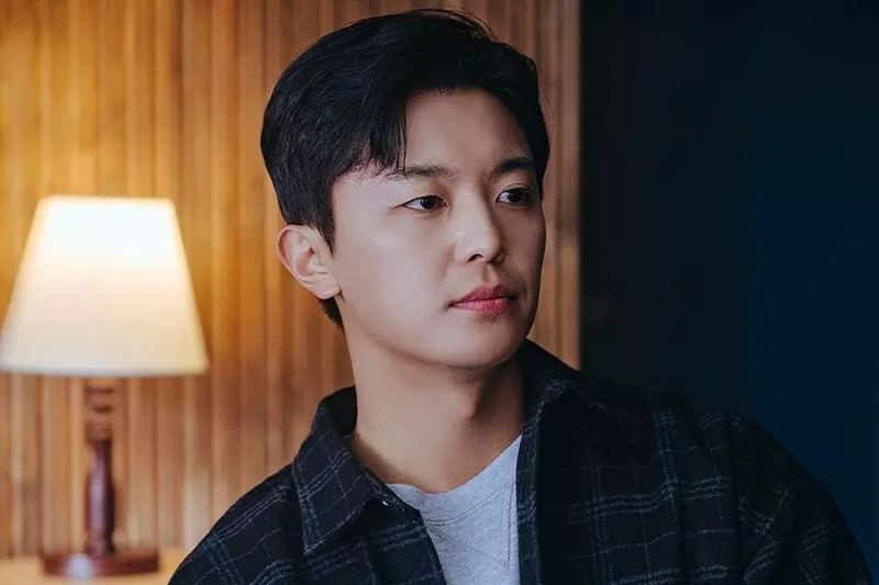 Yeon Woo Jin vorbește despre viitoarea sa dramă thriller „Grabbed By The Collar”