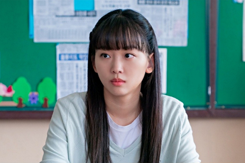 Jin Ki Joo mängib nii keskkooliõpilast kui ka 20-aastast täiskasvanut ajarännakute draamas 'Run Into You'