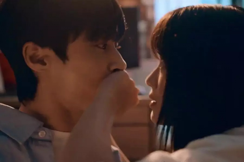 Sledujte: Kim Hye Yoon je odhodlána změnit osud Byun Woo Seoka v upoutávce „Lovely Runner“