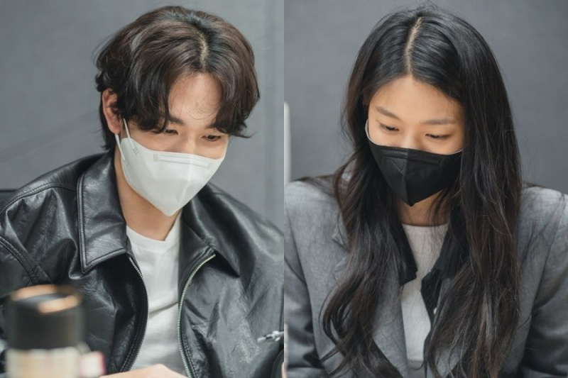 Assista: Im Siwan, Seolhyun e mais testam sua química na primeira leitura do roteiro para o próximo drama baseado em Webtoon