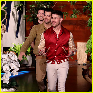 Jonas Brothers drażnić'Special Surprise' During Their Grammys 2020 Performance - Watch! (Video)