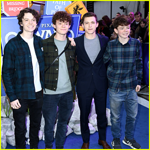  Tom Holland prináša svojich bratov'Onward' Premiere in London