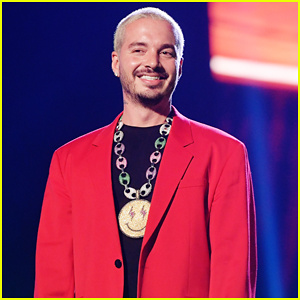 J Balvin випускає «Colores»: транслюйте та завантажуйте альбом – слухайте зараз! | First Listen, J Balvin, Музика