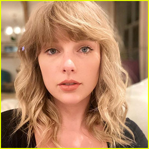 Taylor Swift úplne oklamala fanúšikov týmto príspevkom v deň, keď napísala'Cardigan'