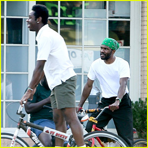 Frank Ocean y Tyler the Creator dan un paseo en bicicleta juntos | Frank Ocean, Tyler el Creador