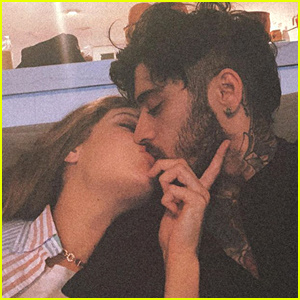 Gigi Hadid suutelee 'Baby Daddy' Zayn Malikia söpössä uudessa Instagramissa | Gigi Hadid, Zayn Malik