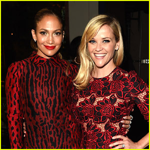 Reese Witherspoon geeft update over'Legally Blonde 3' During Chat with Jennifer Lopez!
