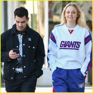 Joe Jonas & Sophie Turner Beli Pakaian Bayi di Studio City! | Joe Jonas, Selebriti Hamil, Sophie Turner