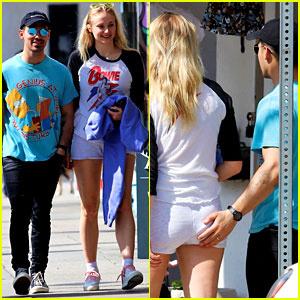 Joe Jonas összejön egy kicsit Sophie Turnerrel egy pénteki ebéd során | Joe Jonas, Terhes hírességek, Sophie Turner