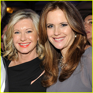 Olivia Newton-John appelle Kelly Preston un esprit «radieux» après sa mort | John Travolta, Kelly Preston, Olivia Newton-John