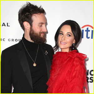 อดีต Ruston Kelly ของ Kacey Musgraves อวยพรวันเกิดของเธอ | เคซีย์ มัสเกรฟส์, รัสตัน เคลลี่