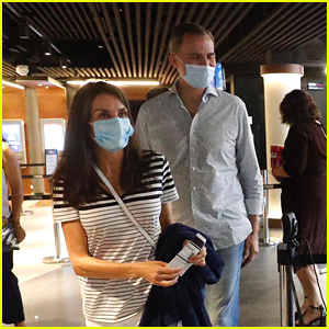 Испания's King Felipe & Queen Letizia Go Casual For A Movie Date