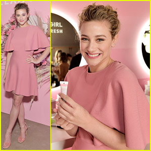 Lili Reinhart ist das neue Gesicht von Covergirl und feiert ihre Rolle bei der Launch-Party | Lili Reinhart, Peyton List, Sadie Stanley, Sydney Sweeney