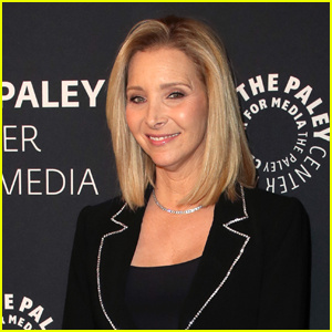 Lisa Kudrow at 'The Comeback' Cast para Magsamang Muli sa 'Stars in the House'! | Lisa Kudrow, The Comeback