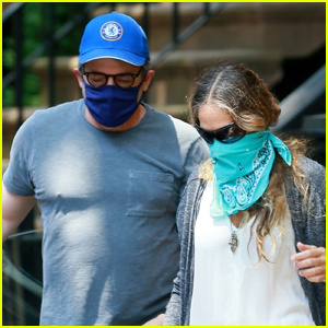 Sarah Jessica Parker és Matthew Broderick összepakolják az autójukat a hétvégére a Hamptons-ban