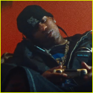 Travis Scott a Young Thug hodia epickú párty'Out West' Music Video - Watch!