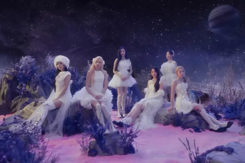 “Stuck In The Middle” BABYMONSTER Menjadi MV Kedua Mereka Melepasi 100 Juta Tontonan