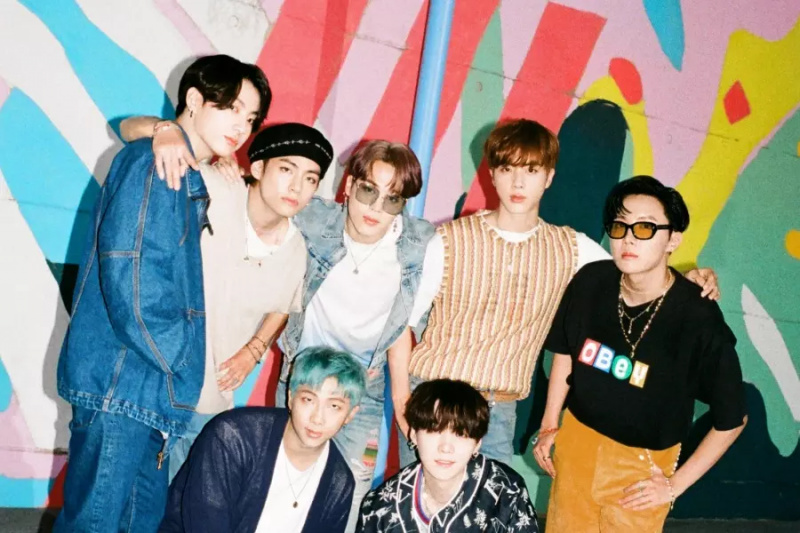 BTS's 'Dynamite' bliver 2. sang i Oricon-historien til at overgå 700 millioner streams