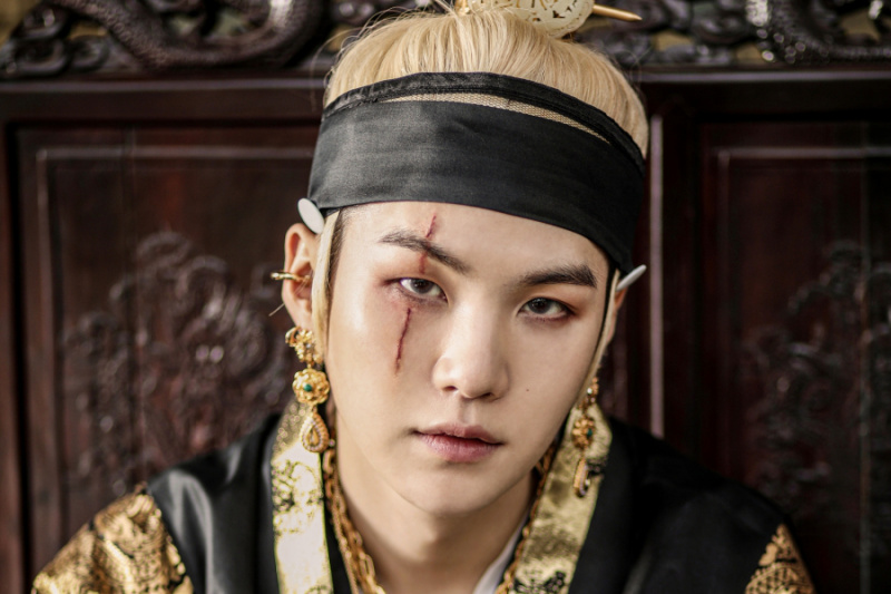 BTS' Suga bliver 2. koreanske mandlige solist i YouTube-historien for at få en MV Hit 400 millioner visninger med 'Daechwita'