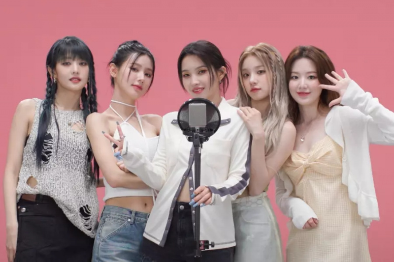 (G)I-DLE sa stáva 6. k-popovou dievčenskou skupinou v histórii, ktorá sa v rebríčku Billboard 200 umiestnila na niekoľko týždňov.