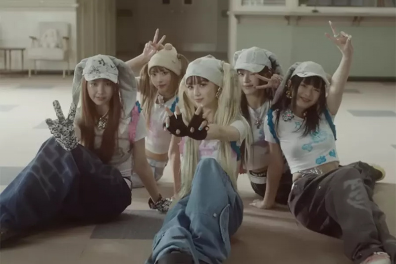 „OMG“ на NewJeans става първият им MV, достигнал 200 милиона гледания