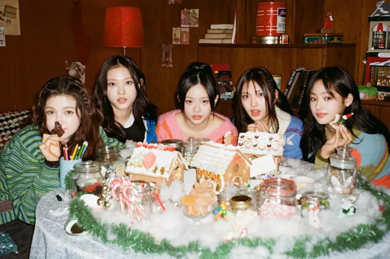 „Get Up” al lui NewJeans devine al doilea album de grup de fete K-Pop din istoria Billboard 200 pentru a fi clasat timp de 25 de săptămâni