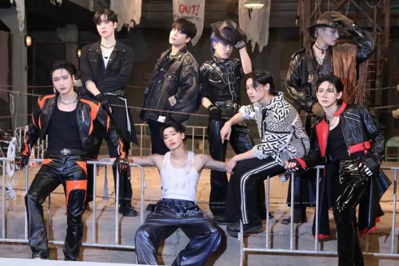 ATEEZ scorer deres 1. Top 2-indslag på Billboard 200 med 'THE WORLD EP.2 : OUTLAW'
