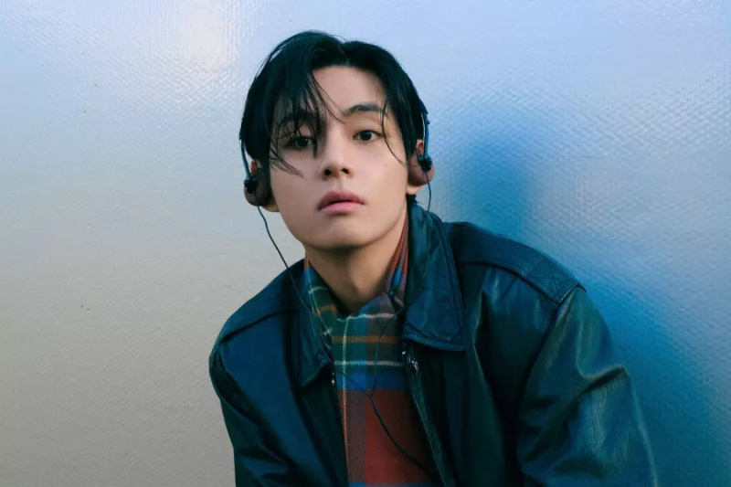 BTS V dosahuje svoje doteraz najvyššie umiestnenie v globálnom rebríčku Spotify s „FRI(END)S“