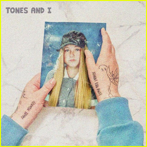 „Dance Monkey” Star Tones and I lansează videoclipul pentru noua melodie „Bad Child” – Urmărește! | Muzică, Tonuri și eu, Video