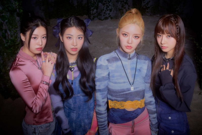 FIFTY FIFTY Menjadi Grup K-Pop Pertama yang Menduduki Puncak Pengecualian Global Billboard. Chart AS Dengan Entri Debut Saat 'Cupid' Mencapai No. 1