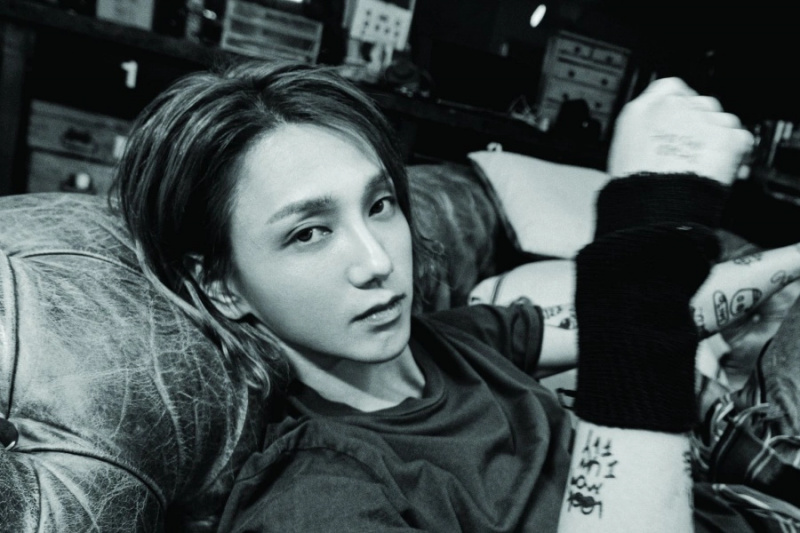 Yesung Super Junior Memuncaki Tangga Lagu iTunes Di Seluruh Dunia Dengan “Sensory Flows”