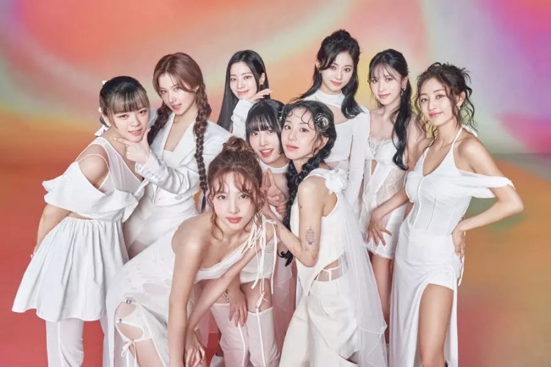 “With YOU-th” TWICE Menjadi Album Pertama Mereka Yang Melampaui 1 Juta Penjualan Dalam Minggu Pertama