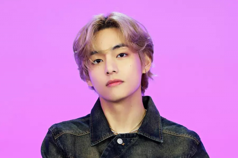 방탄소년단 뷔, 솔로 아티스트 초동 판매량 최고 기록 경신
