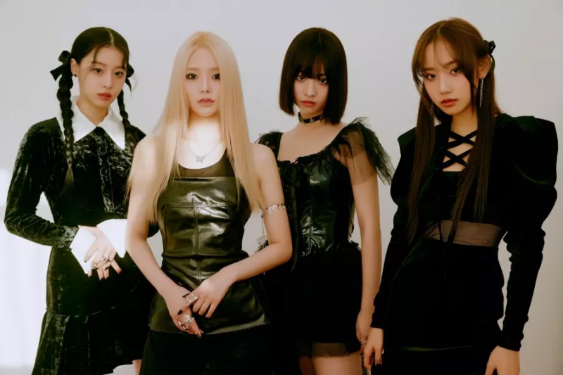 FIFTY FIFTY raggiunge un nuovo picco nella classifica Hot 100 di Billboard + diventa il quarto gruppo K-Pop in classifica per 3 settimane