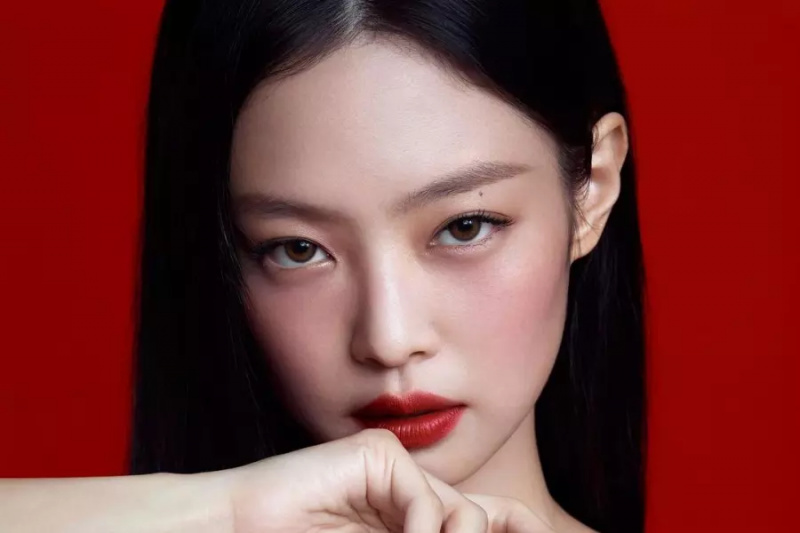 Джени от BLACKPINK стана първата жена K-Pop солистка, спечелила BRIT Silver в Обединеното кралство