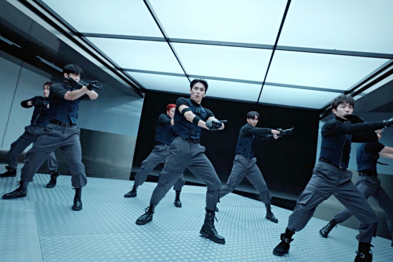 Se: SF9 er hemmelige agenter, der løser et 'puslespil' i Slick New MV