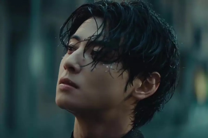 צפו: Cha Eun Woo של ASTRO תוהה 'WHERE AM I' ב-MV Emotional for B-Side Track